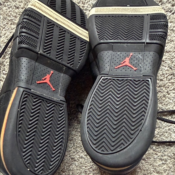 Air Jordan Jumpman Team Elite Black Shoes - fair condition Size 13 - Picture 3 of 5